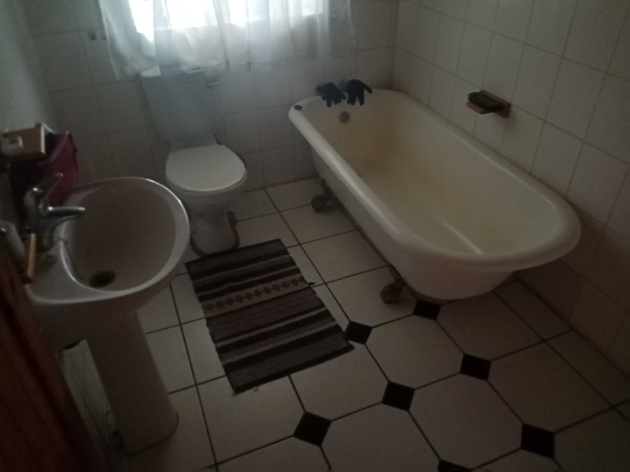 3 Bedroom Property for Sale in Petrusburg Free State